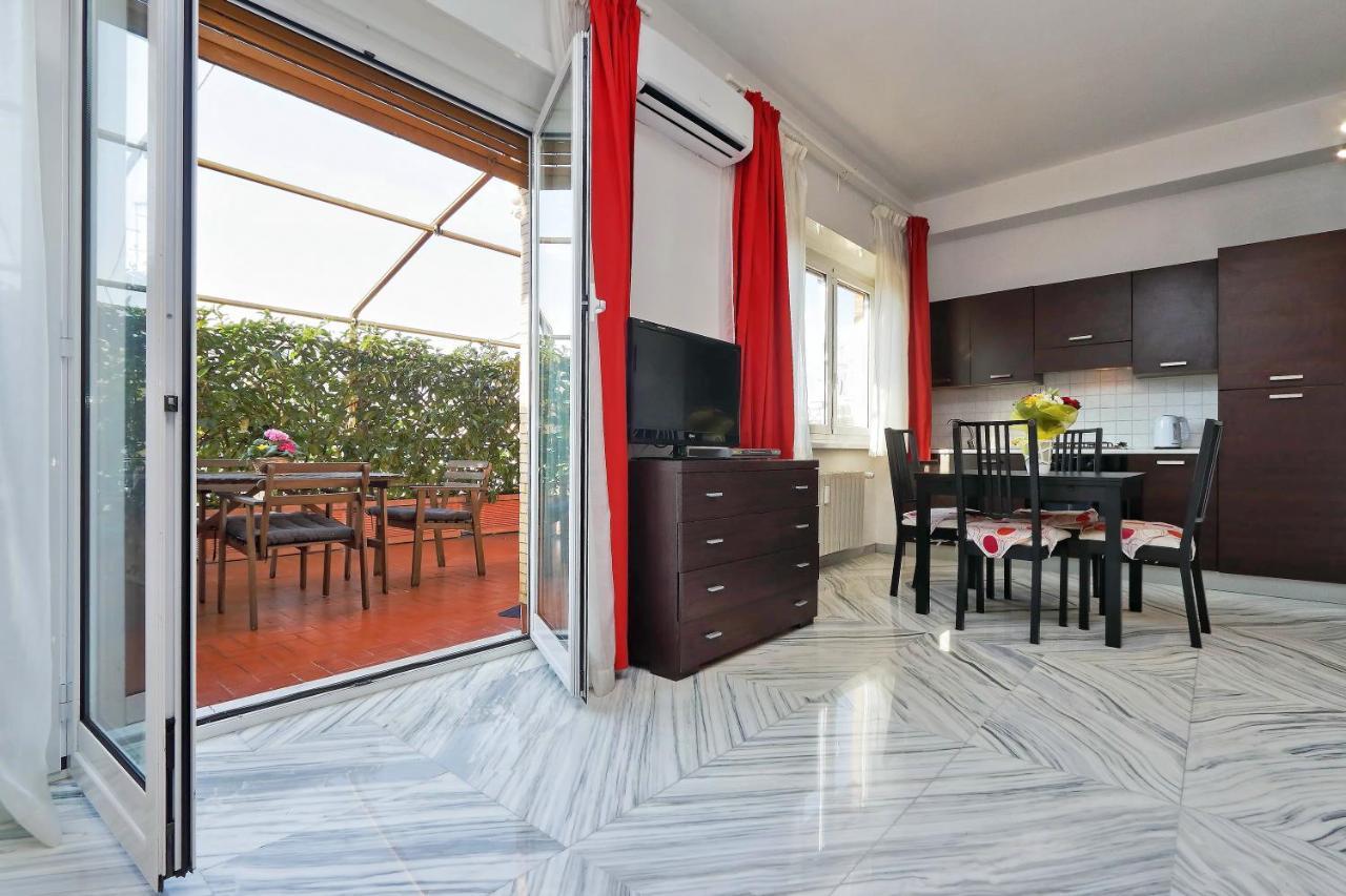 Holiday Rental St Peter'S Area Rome Exterior photo